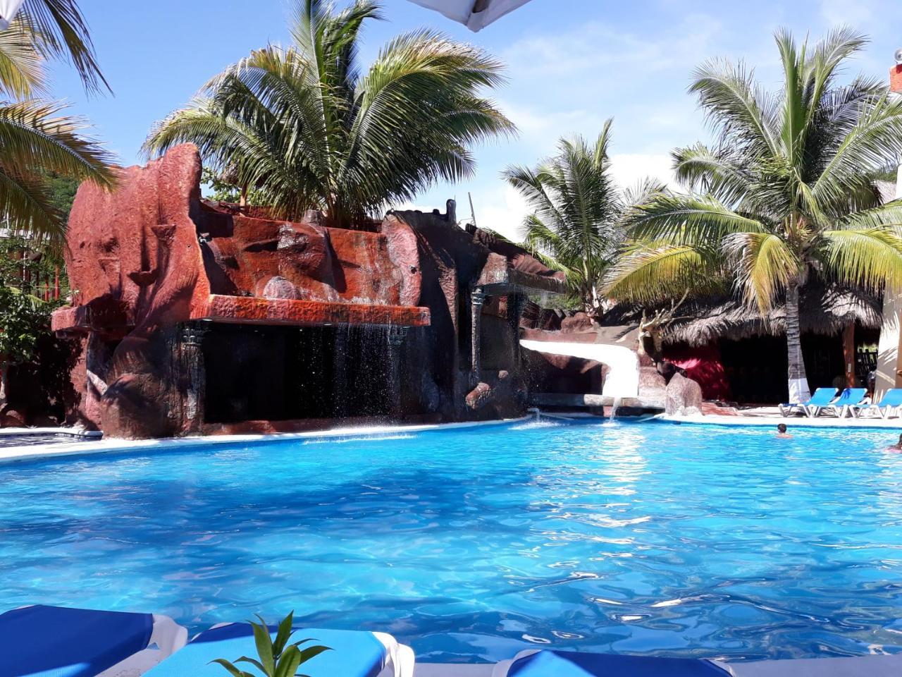 La Quinta Gran Bahía, Cuastecomates - Todo Incluido Exterior foto